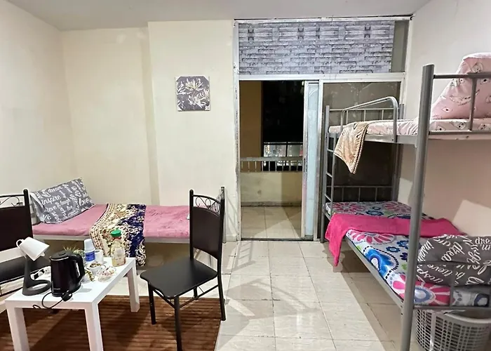 Budget Room