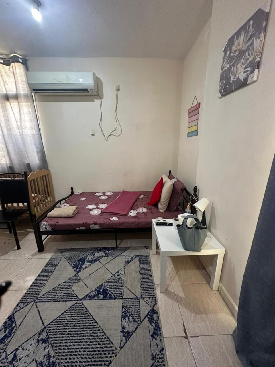Budget Bed & Breakfast Abu Dhabi
