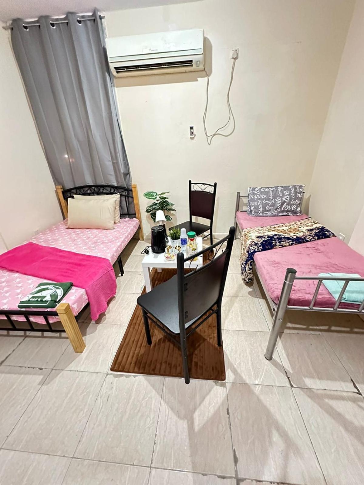 Budget Bed & Breakfast Abu Dhabi